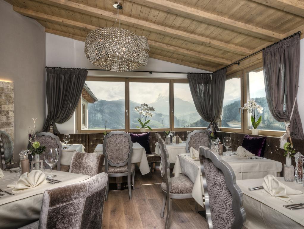 Hotel Gnollhof كيوزا المظهر الخارجي الصورة